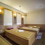 Gabi Hotel