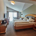Gabi 4* Wals-Siezenheim